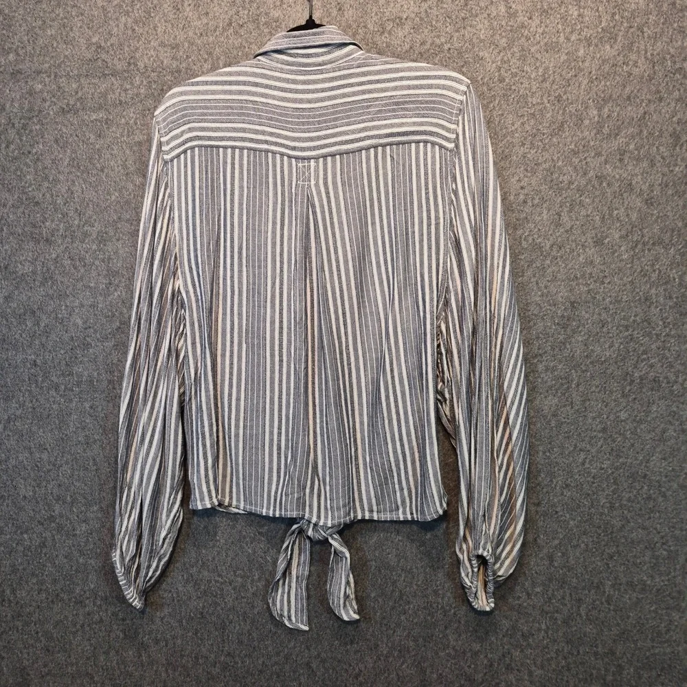 American Eagle Outfitters Striped Med Top With Tie Front Detail Coastal Cottage